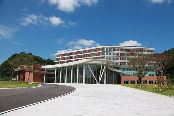서울대학교병원 인재원 개원